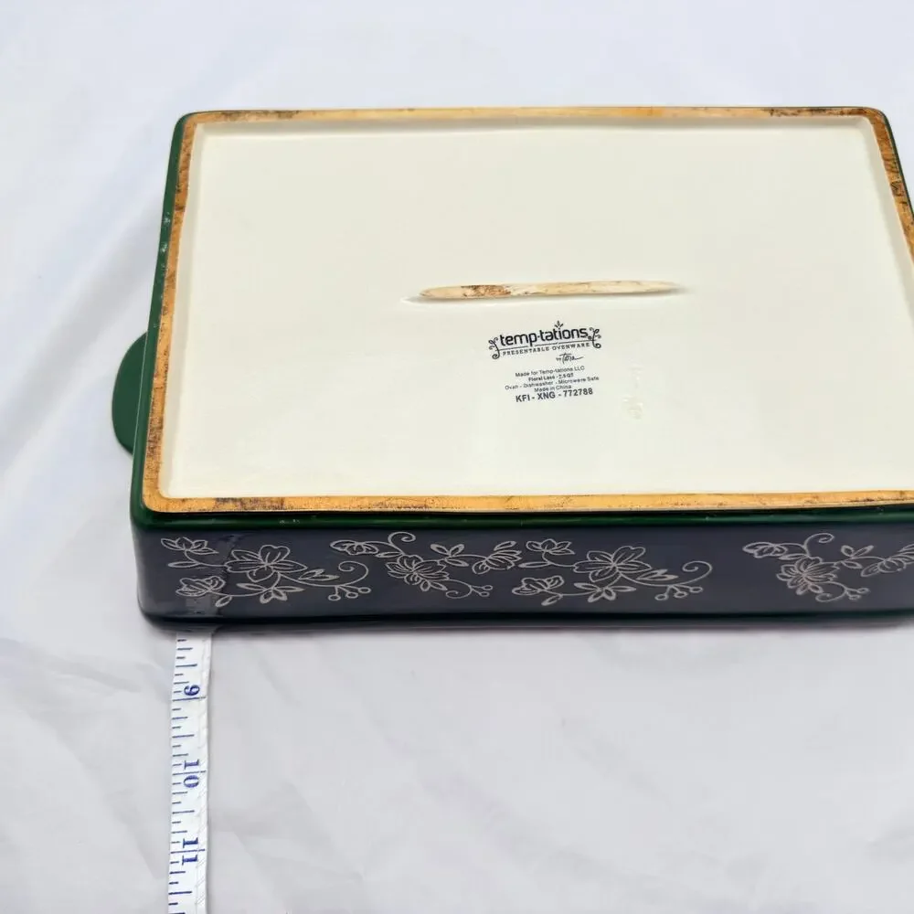 Temp-tations by Tara Floral Lace 3.5qt Ovenware Casserole Dish 772788 sm crack